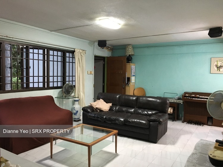 Serangoon Avenue 4 thumbnail photo